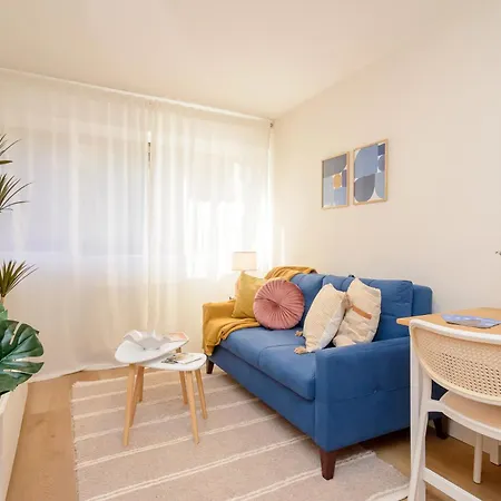 Lägenhet Living Urban 10 *