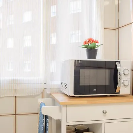 Living Urban 10 Apartment