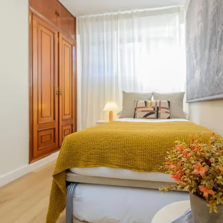 Living Urban 10 Apartment *