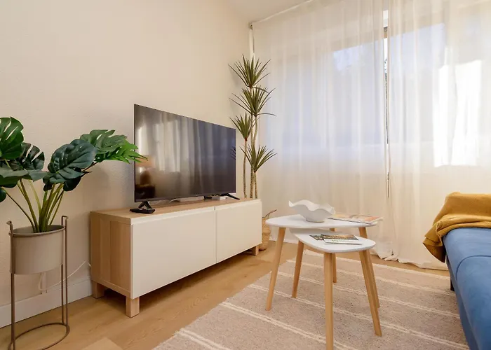 Living Urban 10 Овьедо