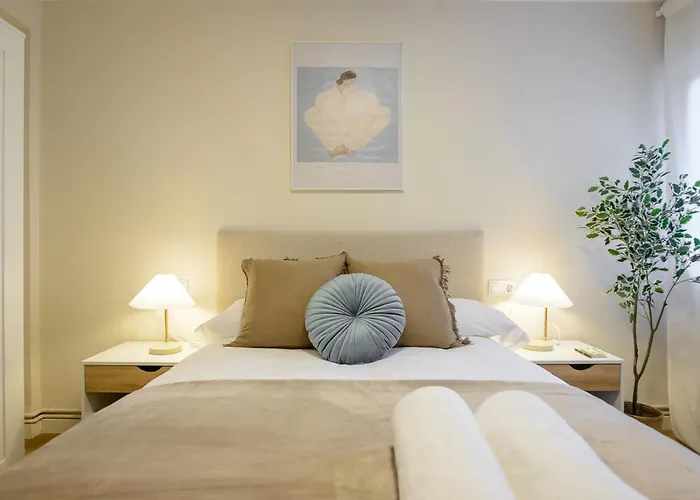 Living Urban 10 * Овьедо