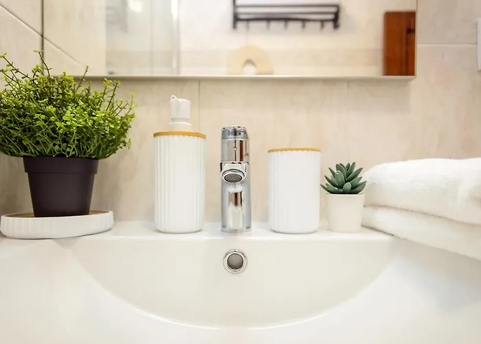 Апартаменты Living Urban 10 *