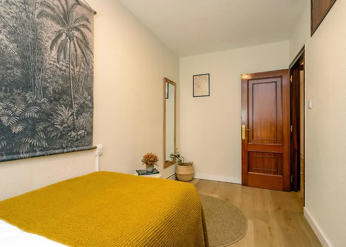 Living Urban 10 Овьедо