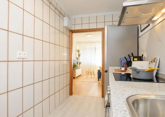 Living Urban 10 Овьедо